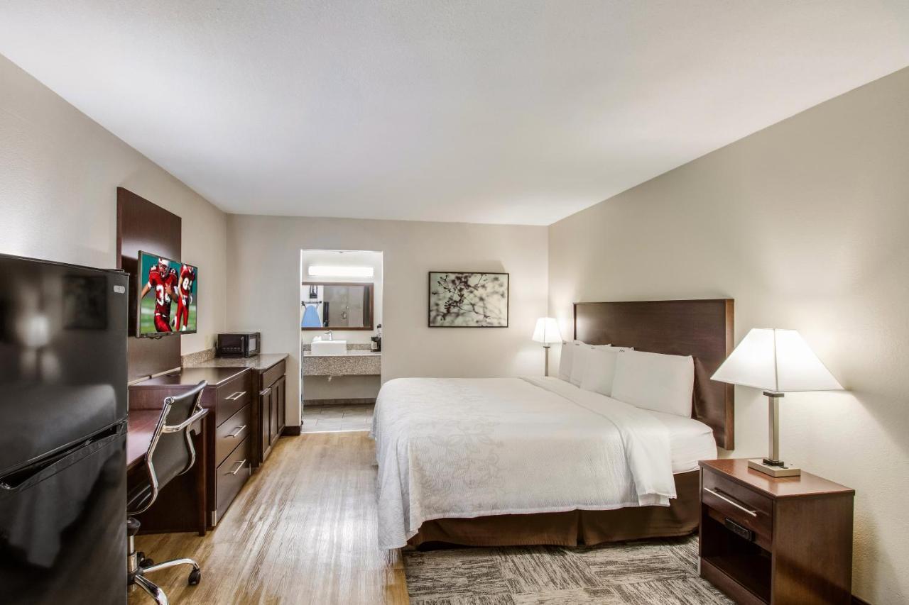 Red Roof Inn Plus+ Dallas - Addison Exterior foto